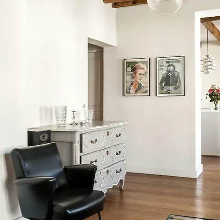 Rue Jean-pierre Timbaud By Onefinestay