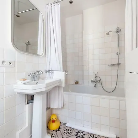 Apartment Rue Jean-pierre Timbaud By Onefinestay